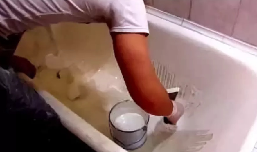 Как самому заделать сколы на ванне